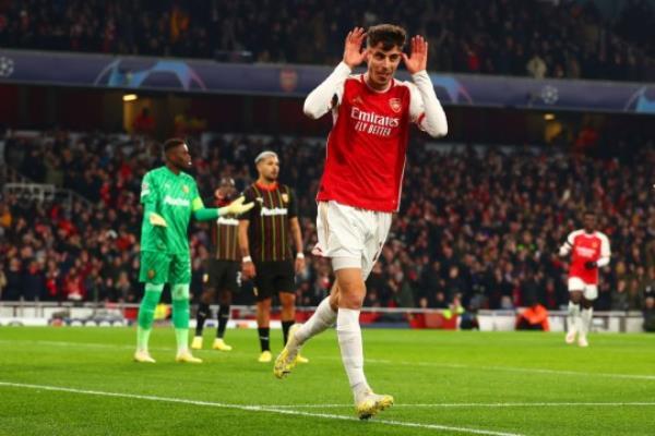 Kai Havertz of Arsenal celebrates scoring the opening goal during the UEFA Champions League match between Arsenal FC and RC Lens at Emirates Stadium.